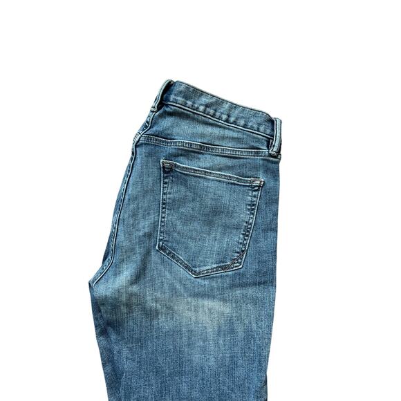 Banana Republic Rapid Movement 
Denim men’s light wash jeans - Picture 5 of 9